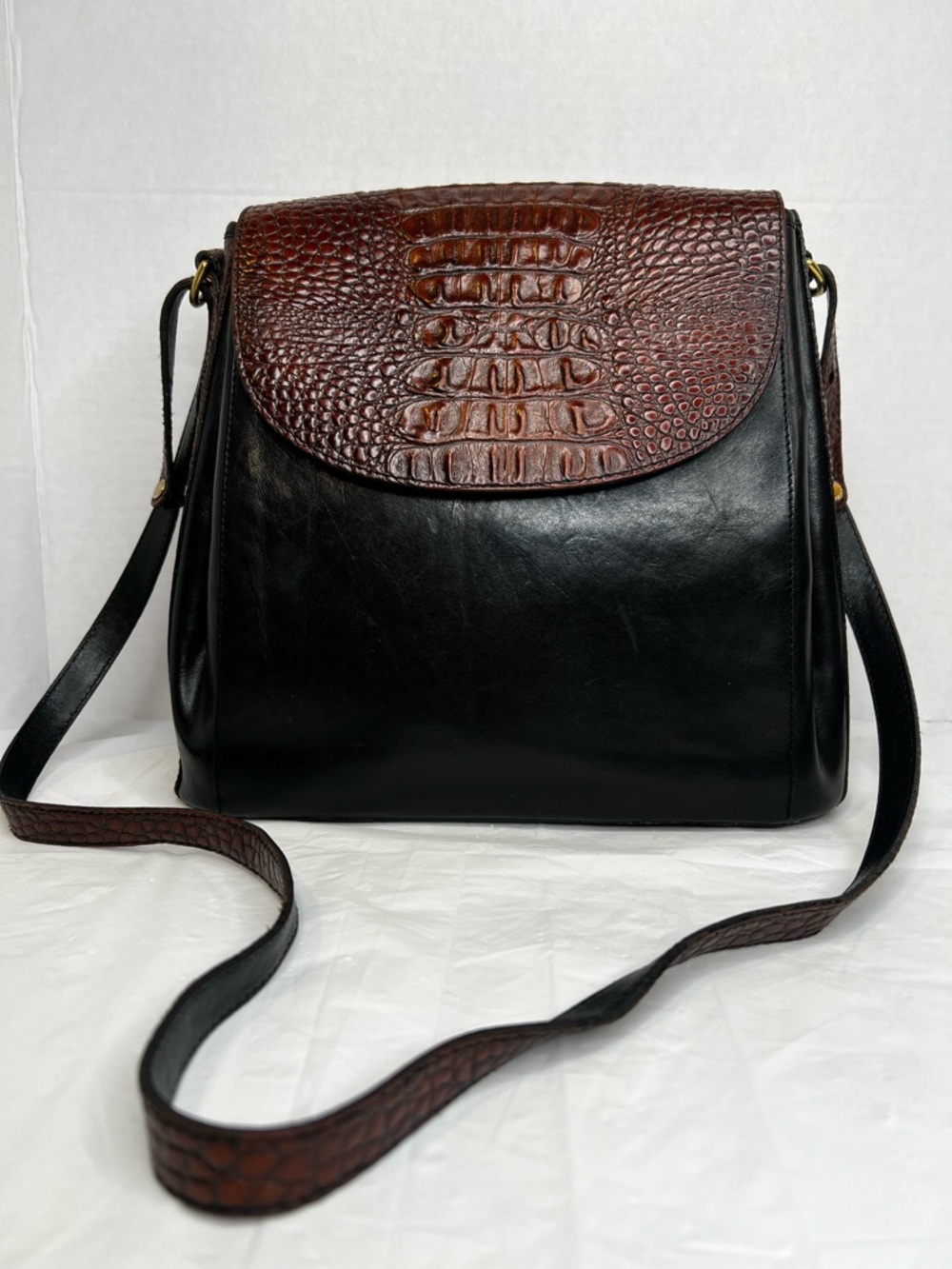 Vintage Brahmin Black Body with Brown Croc-Embossed Flap Crossbody